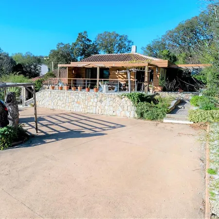 Дом отдыха Holiday Marina